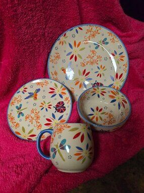 Temp-tations 16 Piece Dinnerware - Seasonal Garden Complete Service for 4